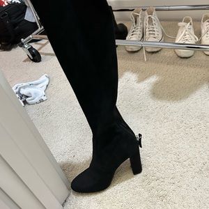 Suede thy high black heel boots